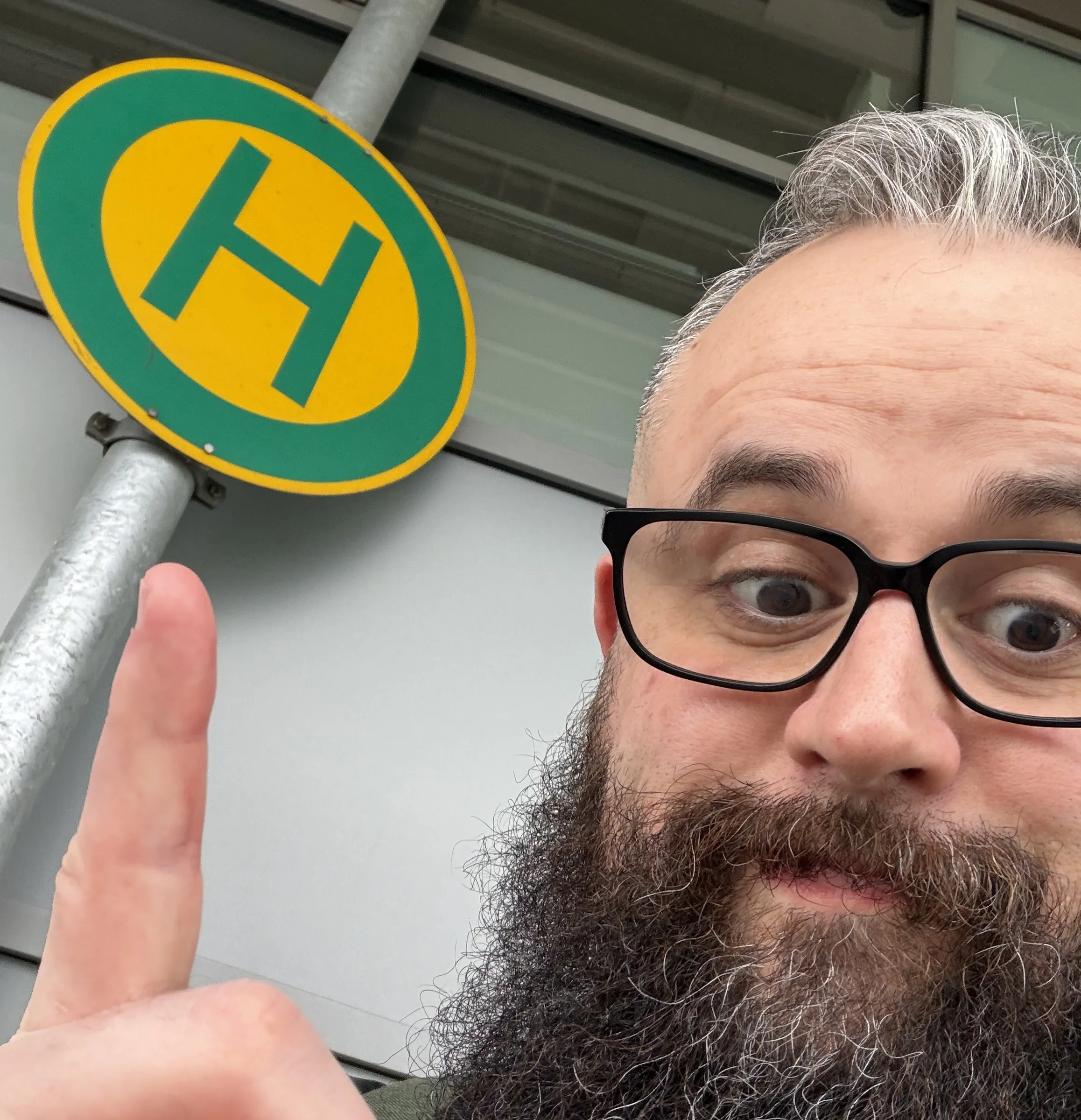 miguel-bus
